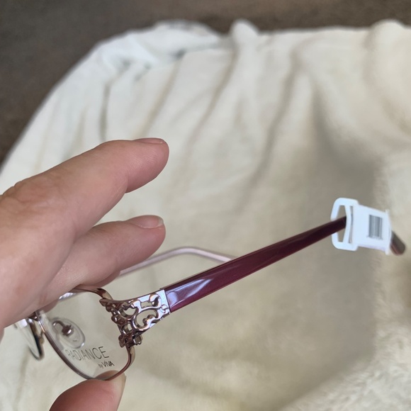 Radiance by Viva Shiny Pink Oval Full Rim Metal Eyeglasses Frames VV8000 - Picture 4 of 9